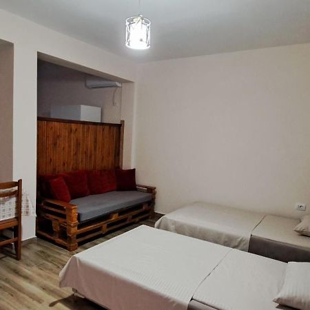 Appartments Kristi&Iris Vlore Exterior photo