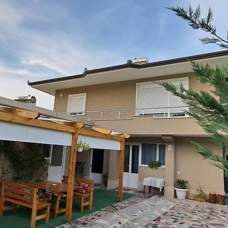 Appartments Kristi&Iris Vlore Exterior photo