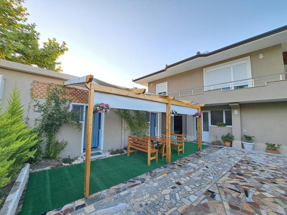 Appartments Kristi&Iris Vlore Exterior photo