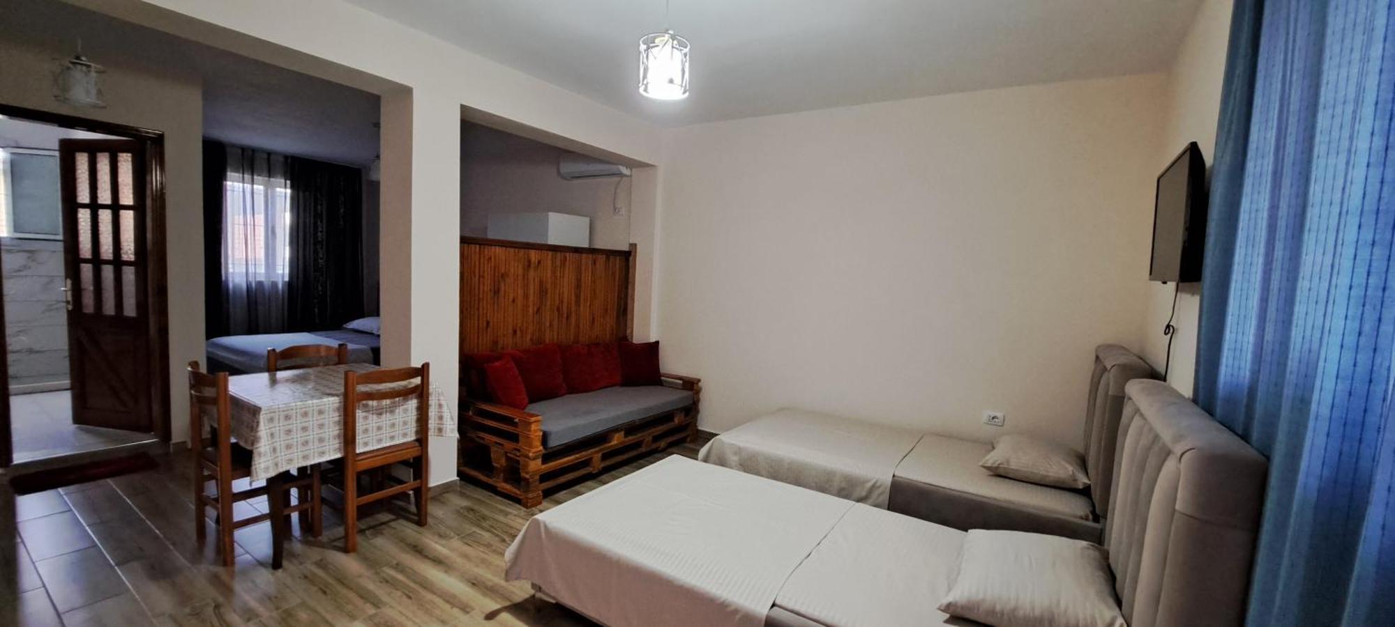 Appartments Kristi&Iris Vlore Exterior photo